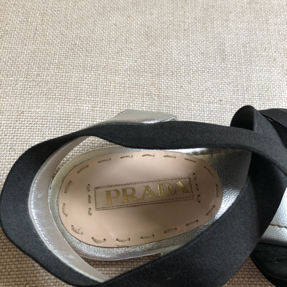 Prada Sandals Crisscross Stretch Silver Patent 9 - Picture 5 of 8